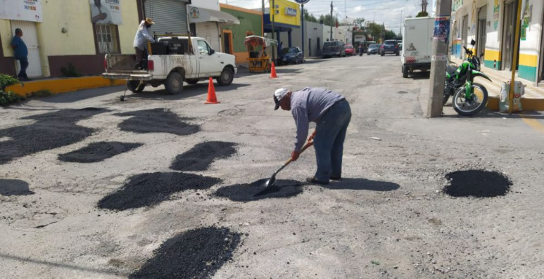 EMPRENDE AYUNTAMIENTO PROGRAMA DE BACHEO EMERGENTE