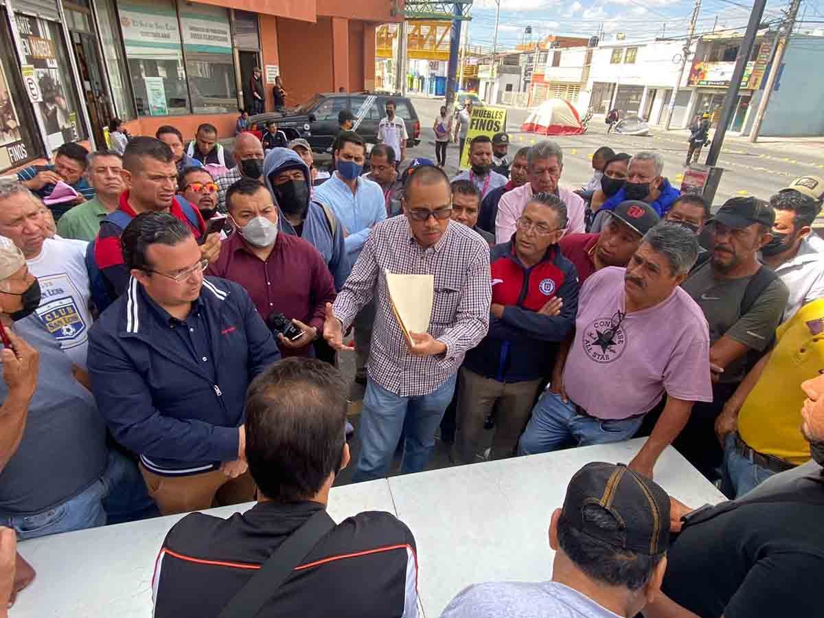 SERÁN REVISADAS CONSTANCIAS DE TAXISTAS CANCELADAS: LEONEL SERRATO