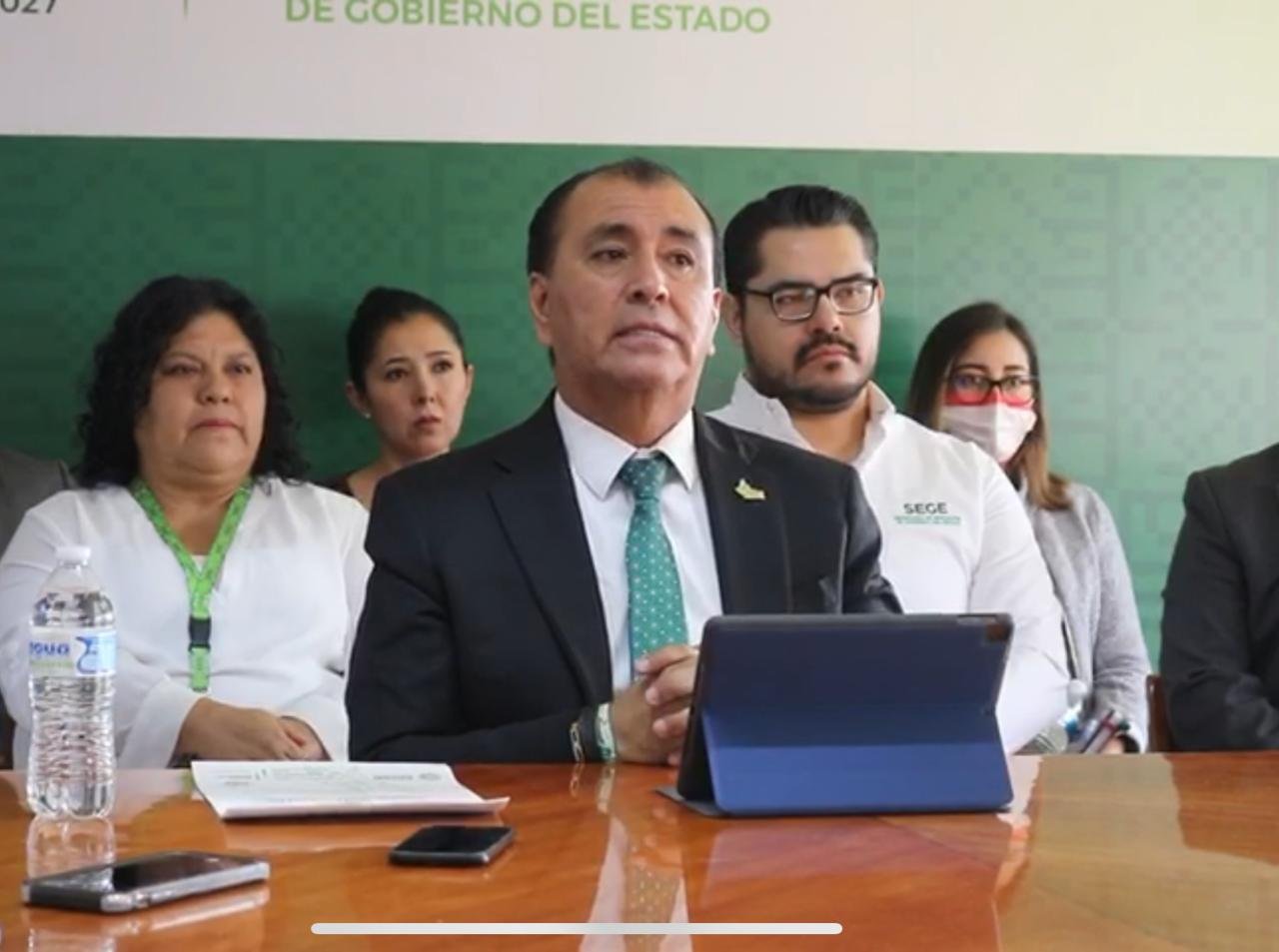 SEGE RETIRA REGISTRO DE VALIDEZ OFICIAL A UNIVERSIDAD ABIERTA