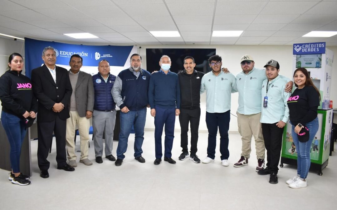 APOYA JANO SEGOVIA A ESTUDIANTES DEL TEC DE MATEHUALA PARA LA PRESENTACIÓN DE SU PROYECTO EN ÁFRICA