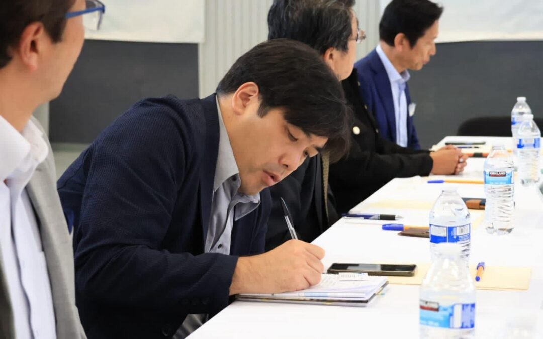 GOBIERNO MANTIENE EN PUERTA GIRA A JAPÓN