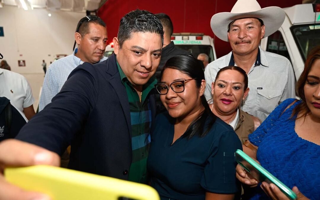 GARANTIZAN ACCESO A LA SALUD CON MÁS AMBULANCIAS