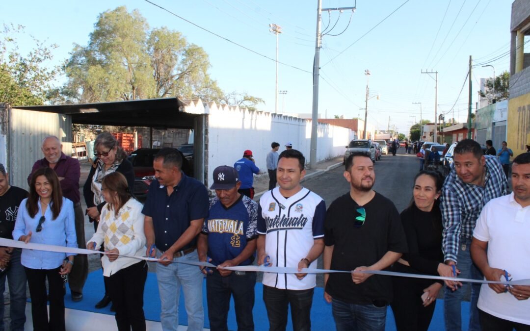 GOBIERNO DE MATEHUALA ENTREGA OBRA DE PAVIMENTACIÓN EN LA COLONIA REPÚBLICA