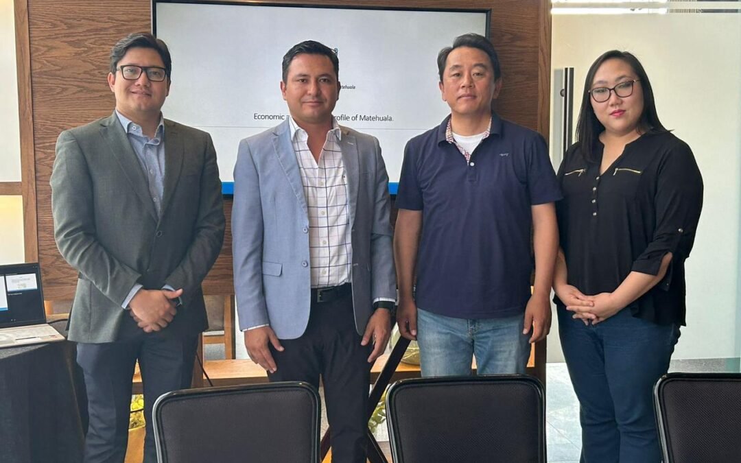 FRANCO CORONADO SOSTIENE ENCUENTRO CON EMPRESARIOS ASIÁTICOS