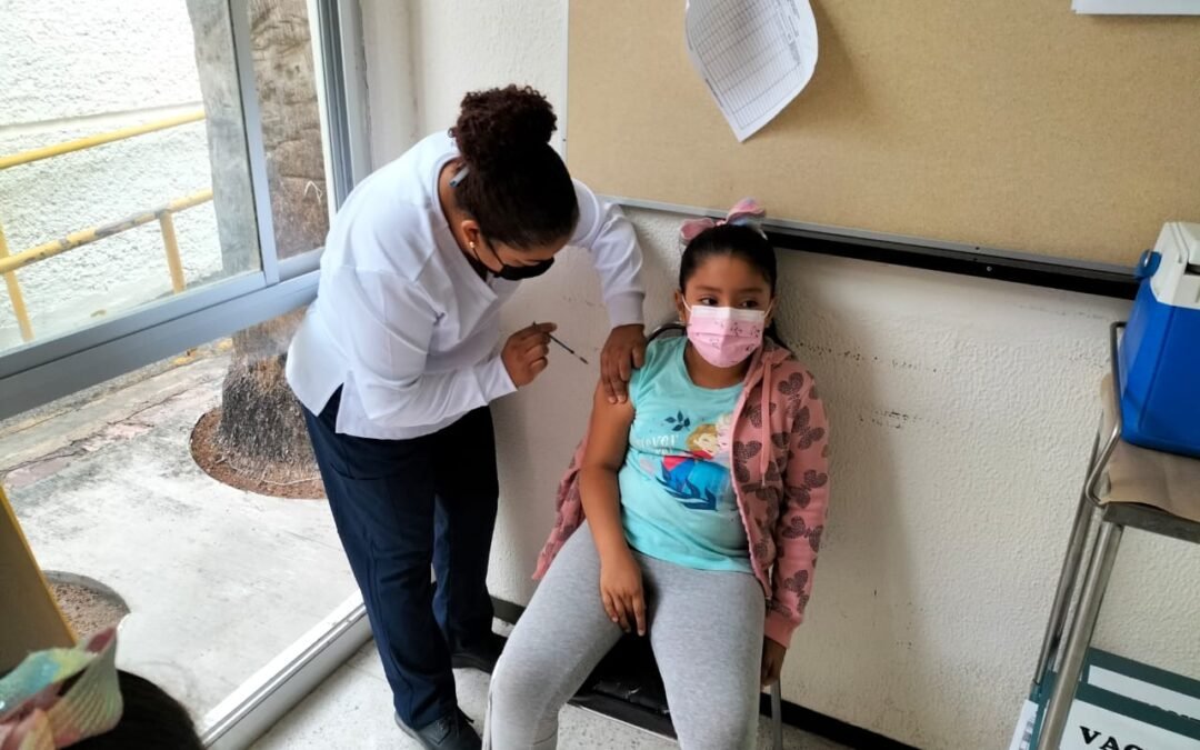 EXTIENDEN CAMPAÑA DE VACUNACIÓN CONTRA SARAMPIÓN, RUBÉOLA Y POLIOMIELITIS