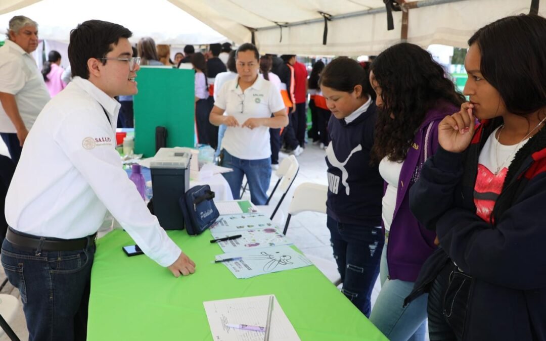 GOBIERNO ESTATAL BRINDA PREVENCIÓN SIN LÍMITES CON FERIA DE SALUD EN CATORCE