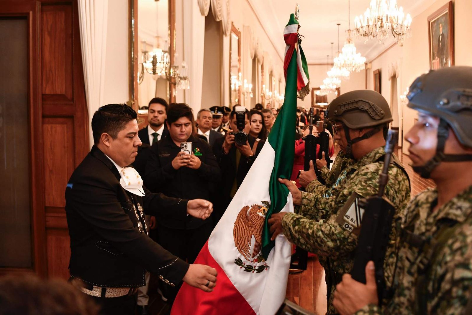 160925 14645, RICARDO GALLARDO CONMEMORA EL 215 ANIVERSARIO DE INICIO DE LA INDEPENDENCIA DE MÉXICO (7)