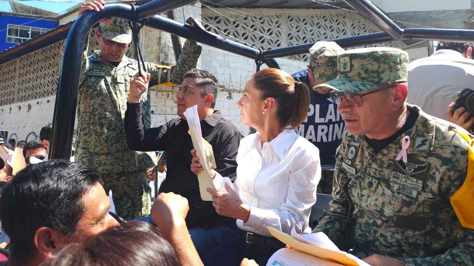 151025 14967, SHEINBAUM Y GALLARDO RECORREN COLONIAS AFECTADAS EN TAMAZUNCHALE SLP (1)