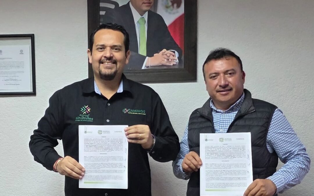 AVANZA MEJORAMIENTO DE CAMINOS EN MOCTEZUMA