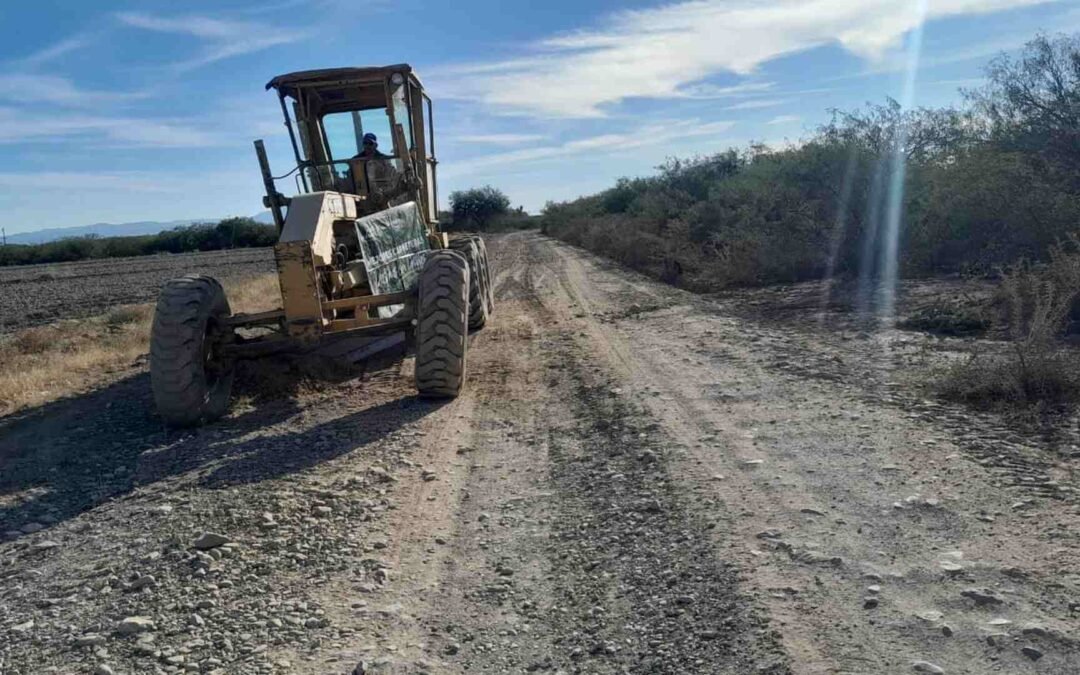 GOBIERNO DEL ESTADO AVANZA EN LA MEJORA DE CAMINOS DEL ALTIPLANO