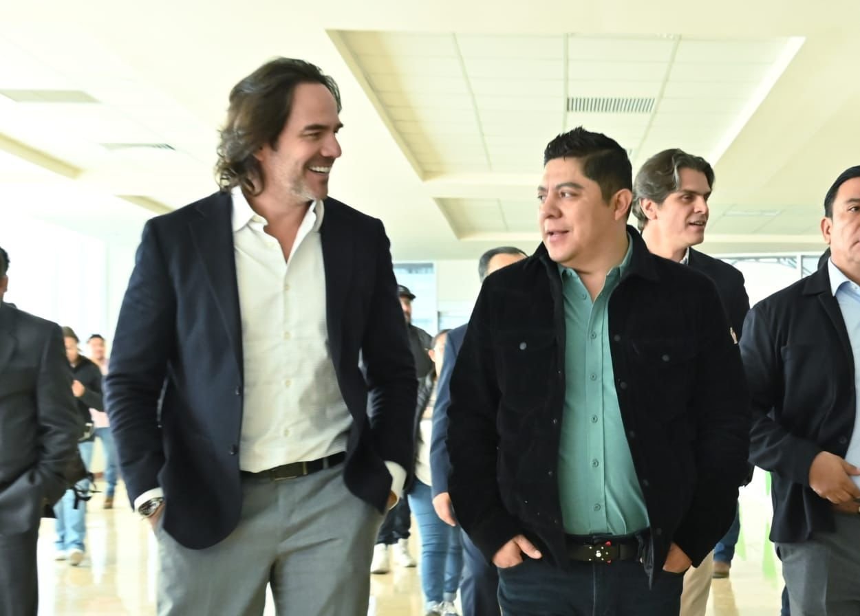 280126 16151, RICARDO GALLARDO LOGRA NUEVAS RUTAS AÉREAS A CDMX Y MONTERREY (2)